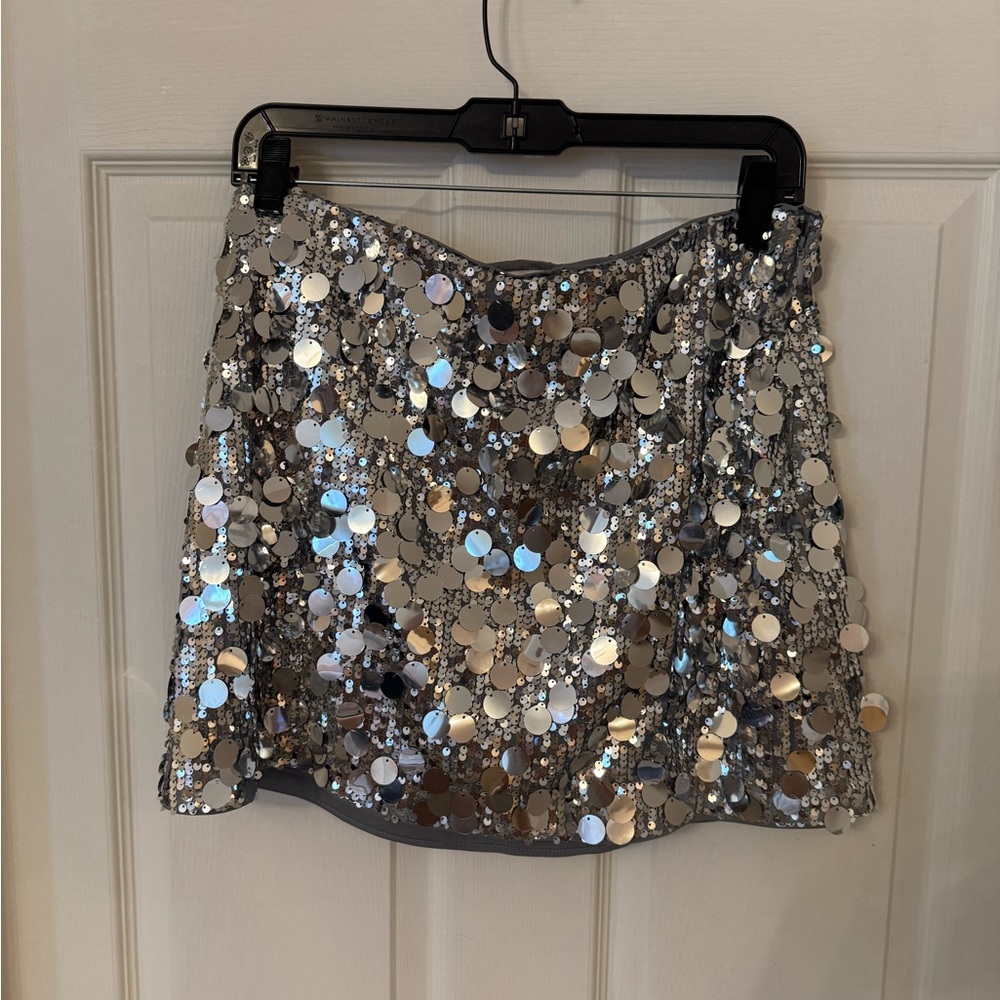 Abercrombie and Fitch Scarlett mini skort, silver sequin size medium